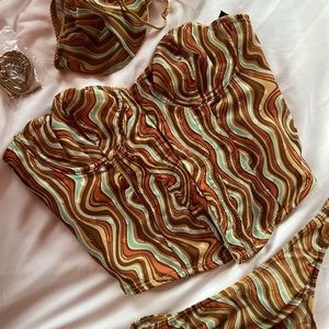 Out from under Lucy Girl Crush corset + bra and undies set